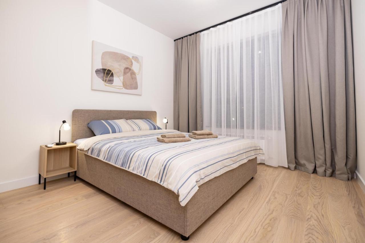 Belgrade Waterfront Cozy Symphony 2 Apartment Sajmiste ภายนอก รูปภาพ